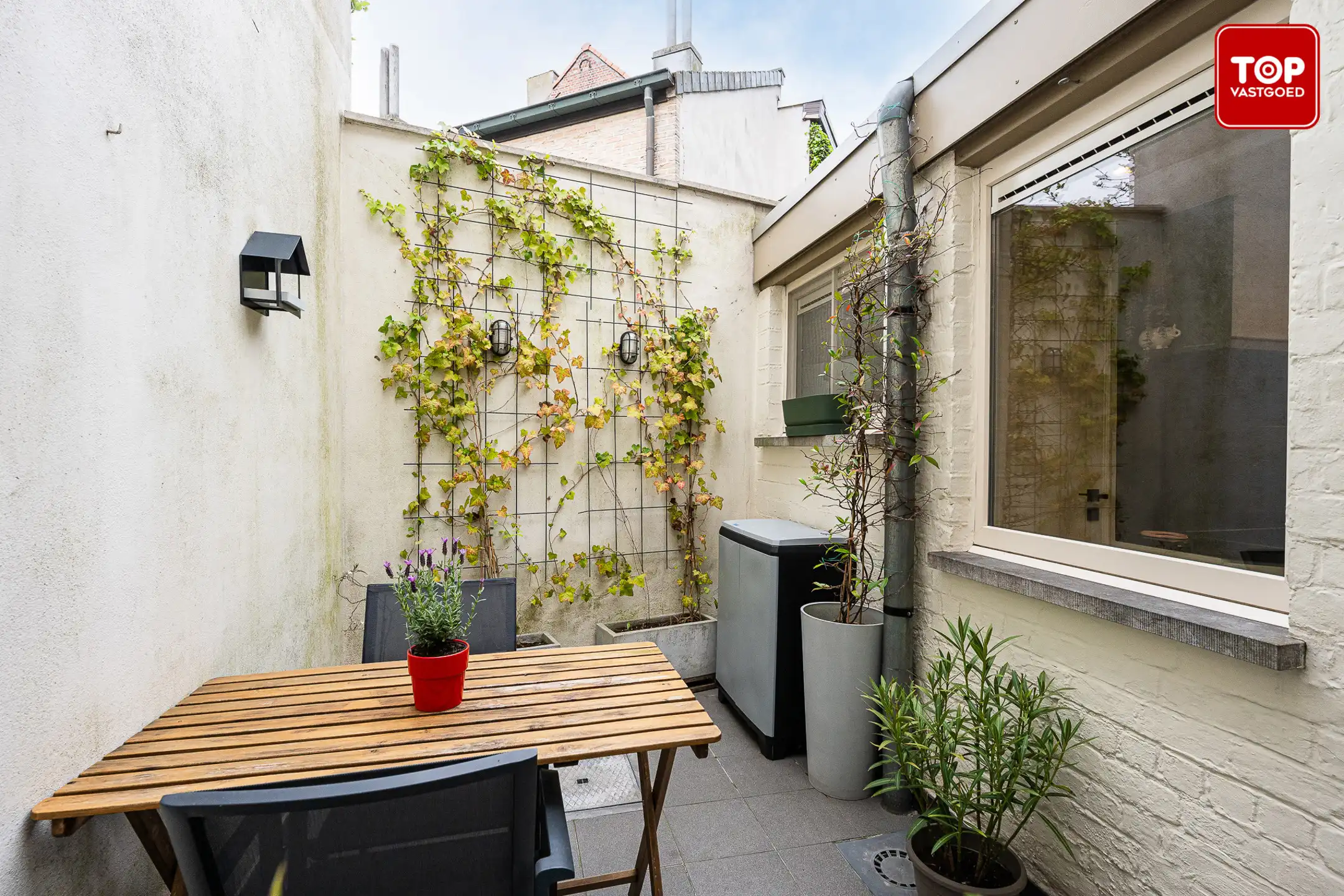 Gezellige instapklare woning met leuke stadskoer.  foto 27