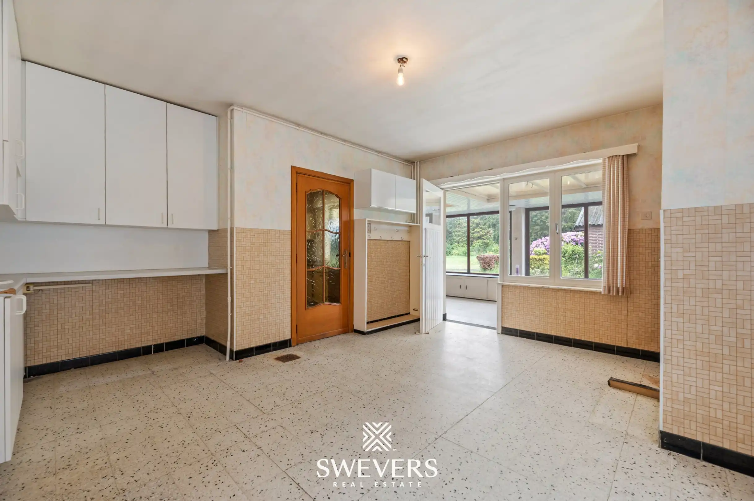 Renovatiewoning met 3 slaapkamers en tal van mogelijkheden nabij Paalse Plas foto 9