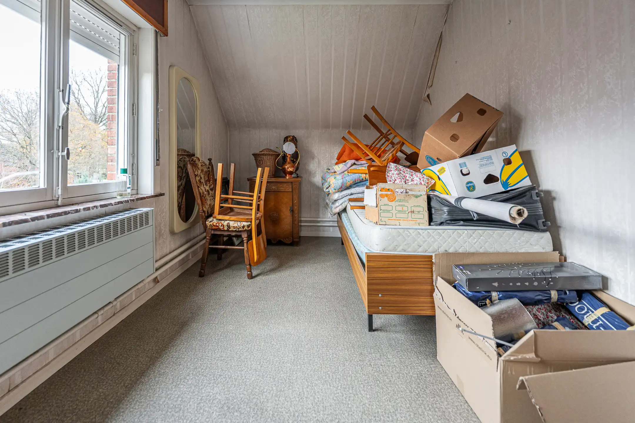 Woning in half-open bebouwing op 8 are foto 20