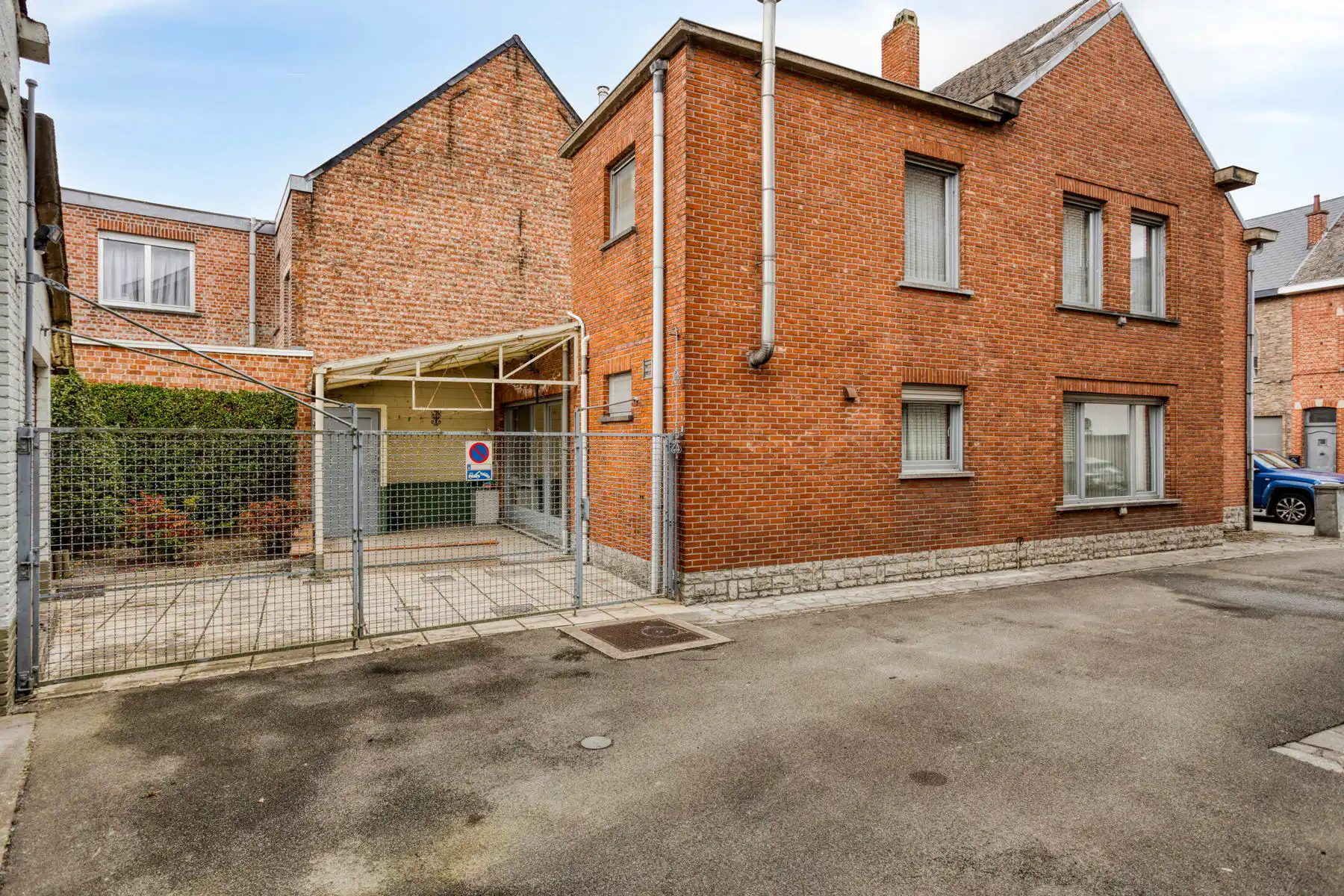 Solide woonst met vergunde loods 450 m2 + atelier (65 m²)  foto 7
