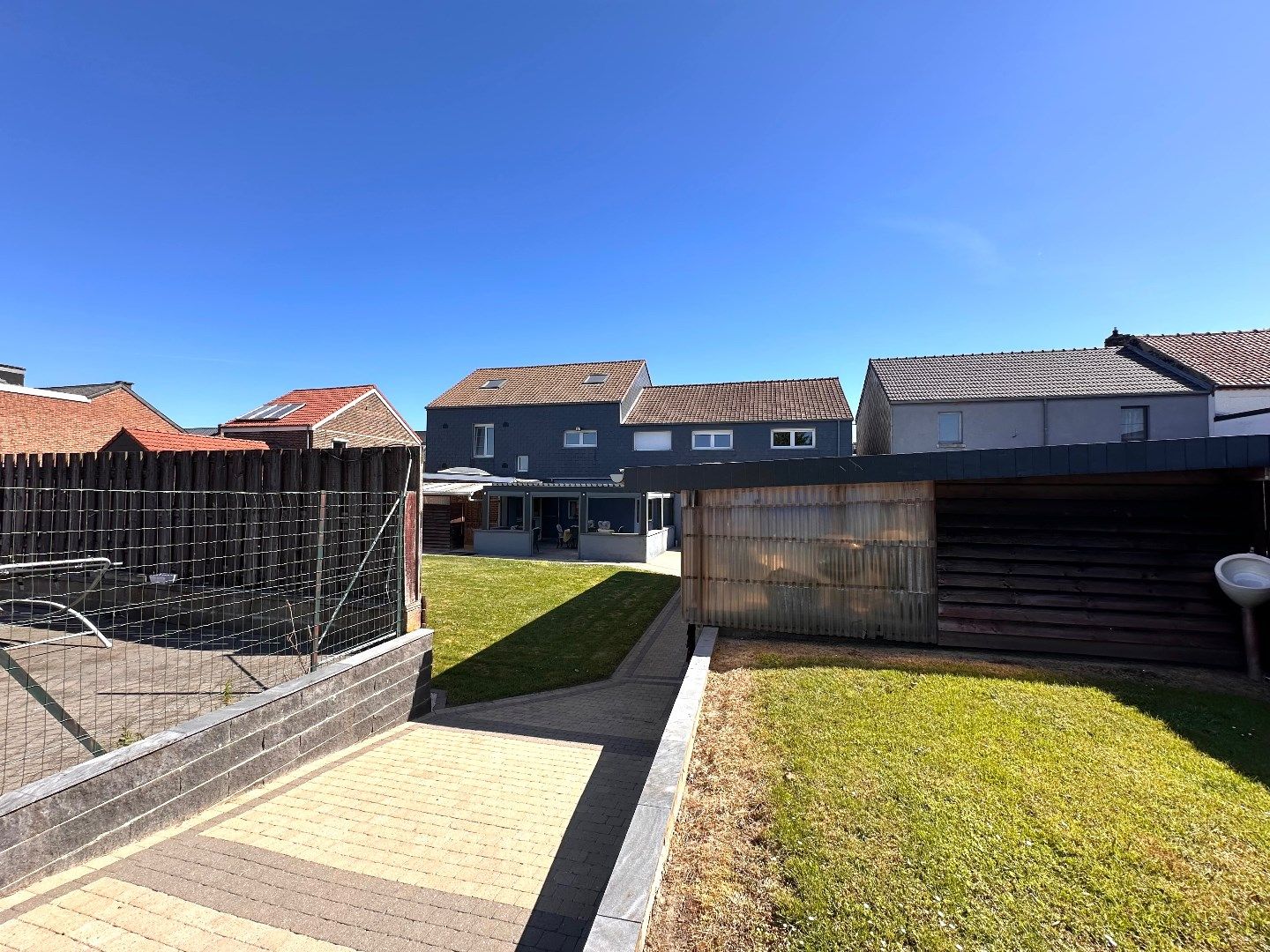 Verzorgde gezinswoning met uitzonderlijke garage op een ruim perceel in Zichen-Zussen-Bolder (Riemst) foto 37