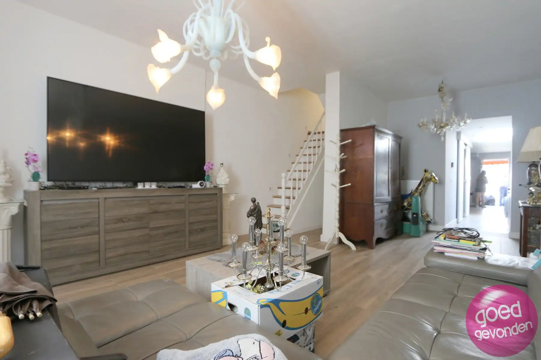 GERENOVEERDE WONING - 2 RUIME SLK - TUIN - TERRAS - CENTRUM foto 5