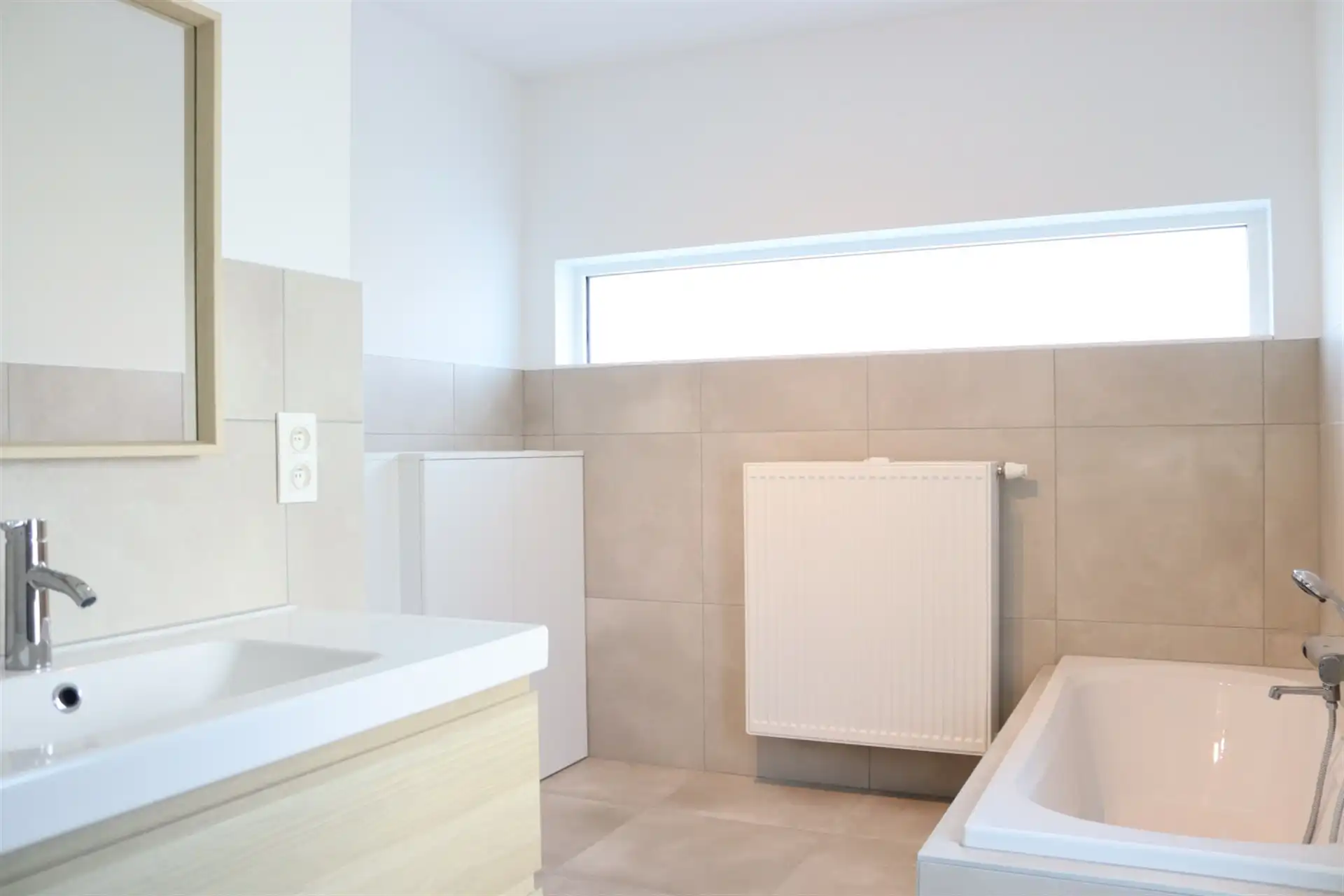 Gunstig gelegen ruime woning met garage en tuin.  foto 12