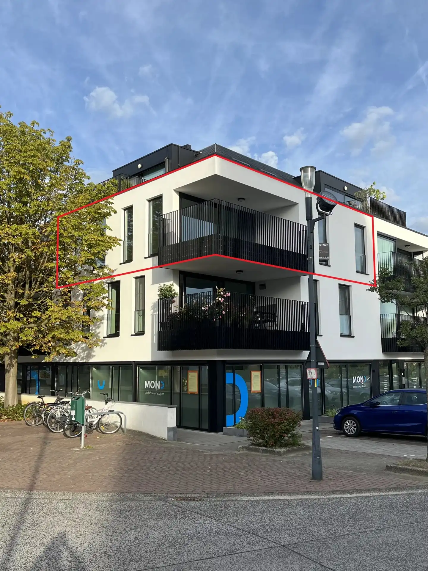 Instapklaar appartement te Zolder centrum foto {{pictureIndex}}