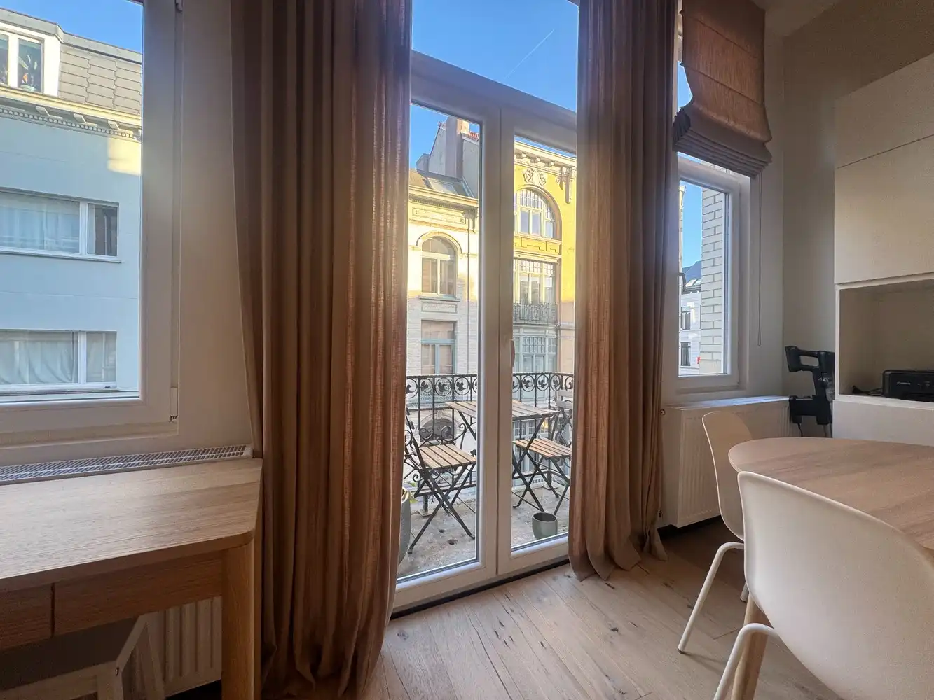 Charmant en volledig gerenoveerd 1-slaapkamerappartement in 2018 Antwerpen foto 4