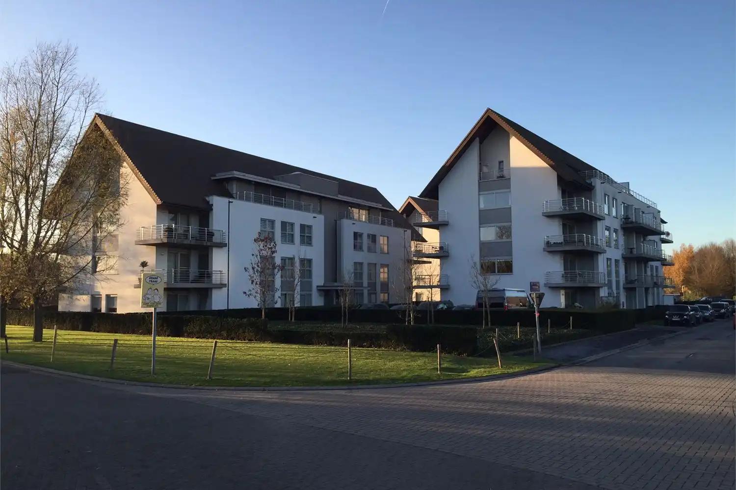 Ruim instapklaar appartement met 2 slaapkamers | Potegemstraat foto 2