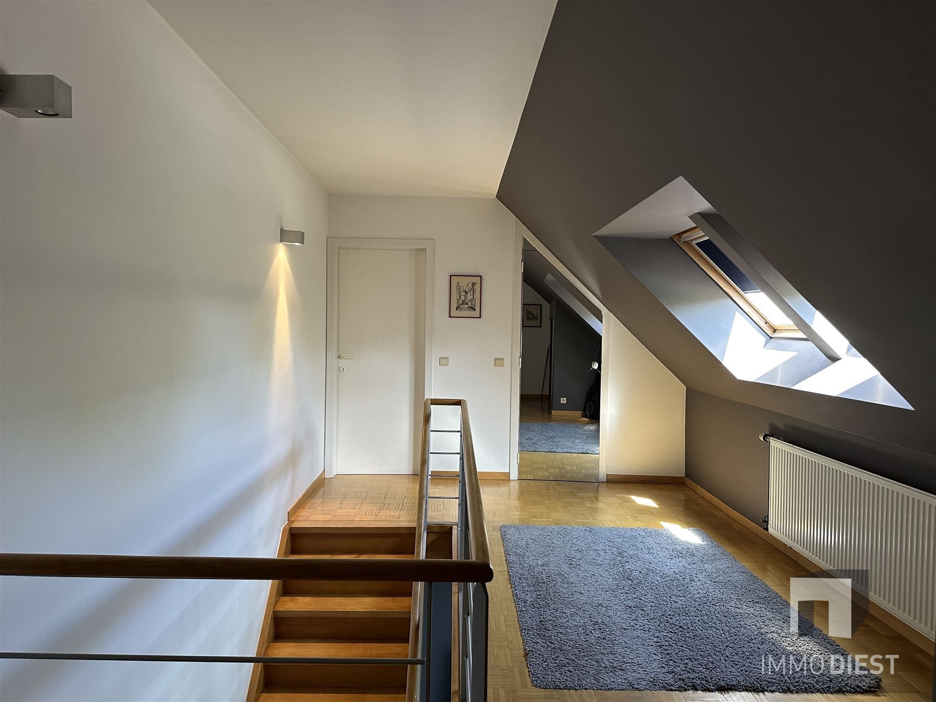 Instapklare woning met zicht op agrarisch gebied - bureau + 3 slpks foto 24