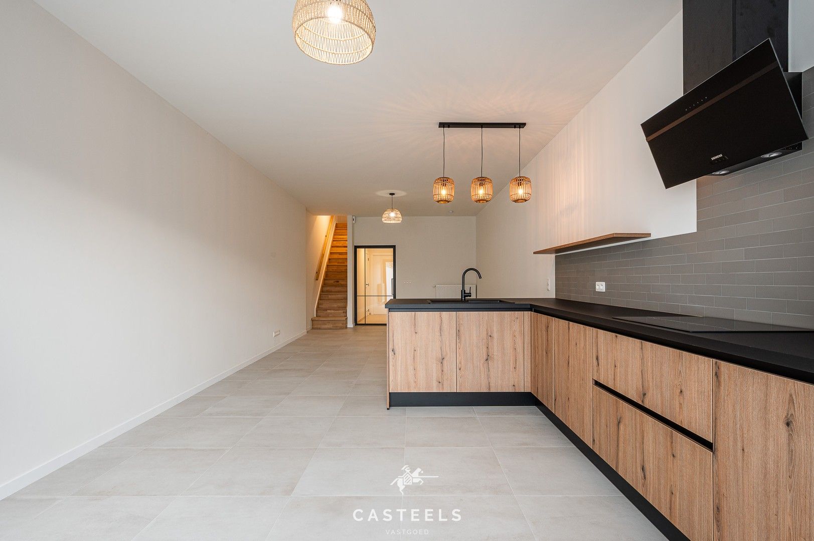 Prachtige gerenoveerde gezinswoning met grote tuin te &nbsp;Wetteren foto 7