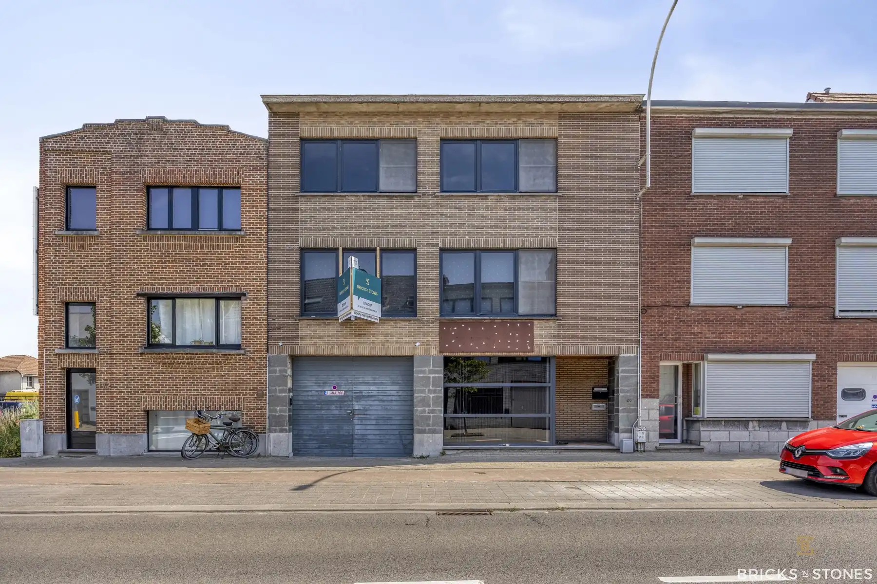 Instapklare woning met riante handelsruimte! foto 22