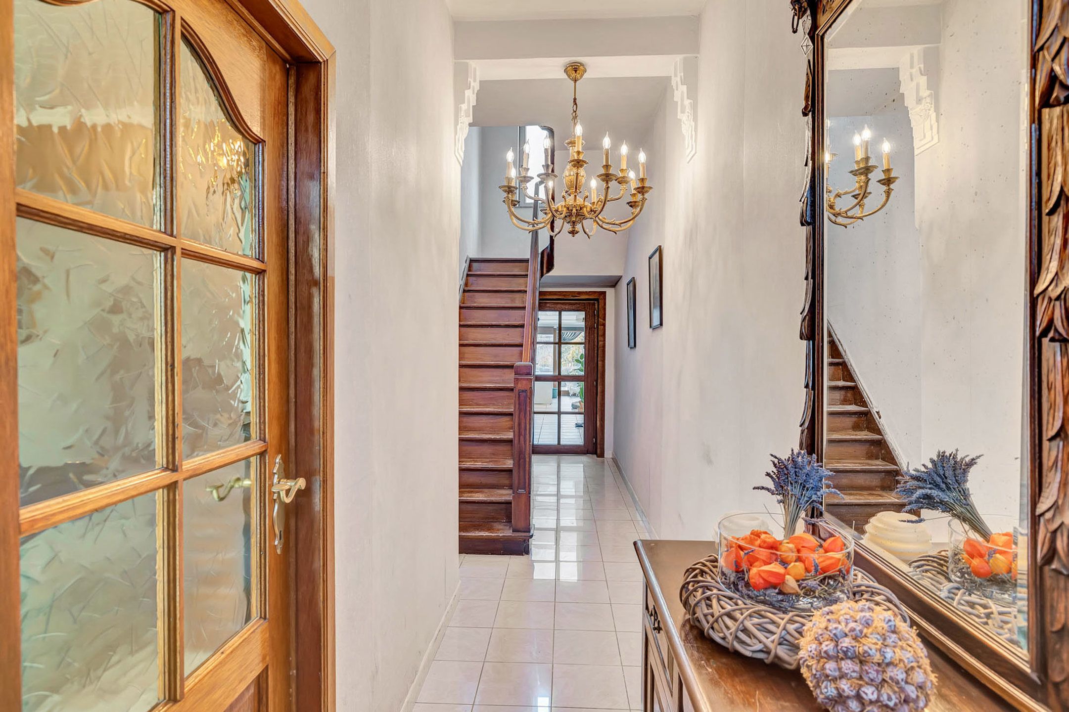 Ruime instapklare woning met 3 slpks en tuin foto 2