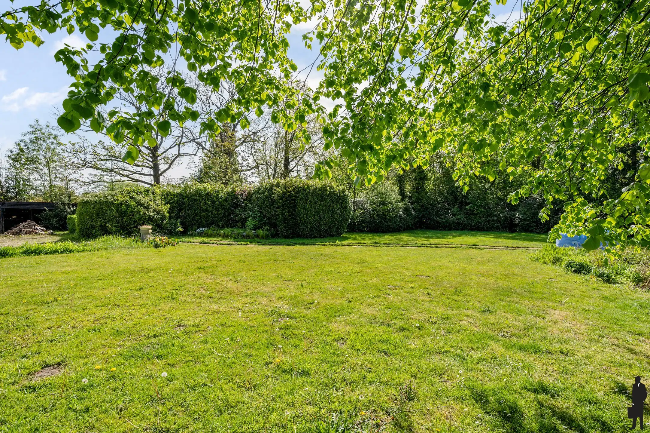 Uniek landhuis met ruim bijgebouw op riant perceel van 4.855 m², pal zuid georiënteerd foto 27