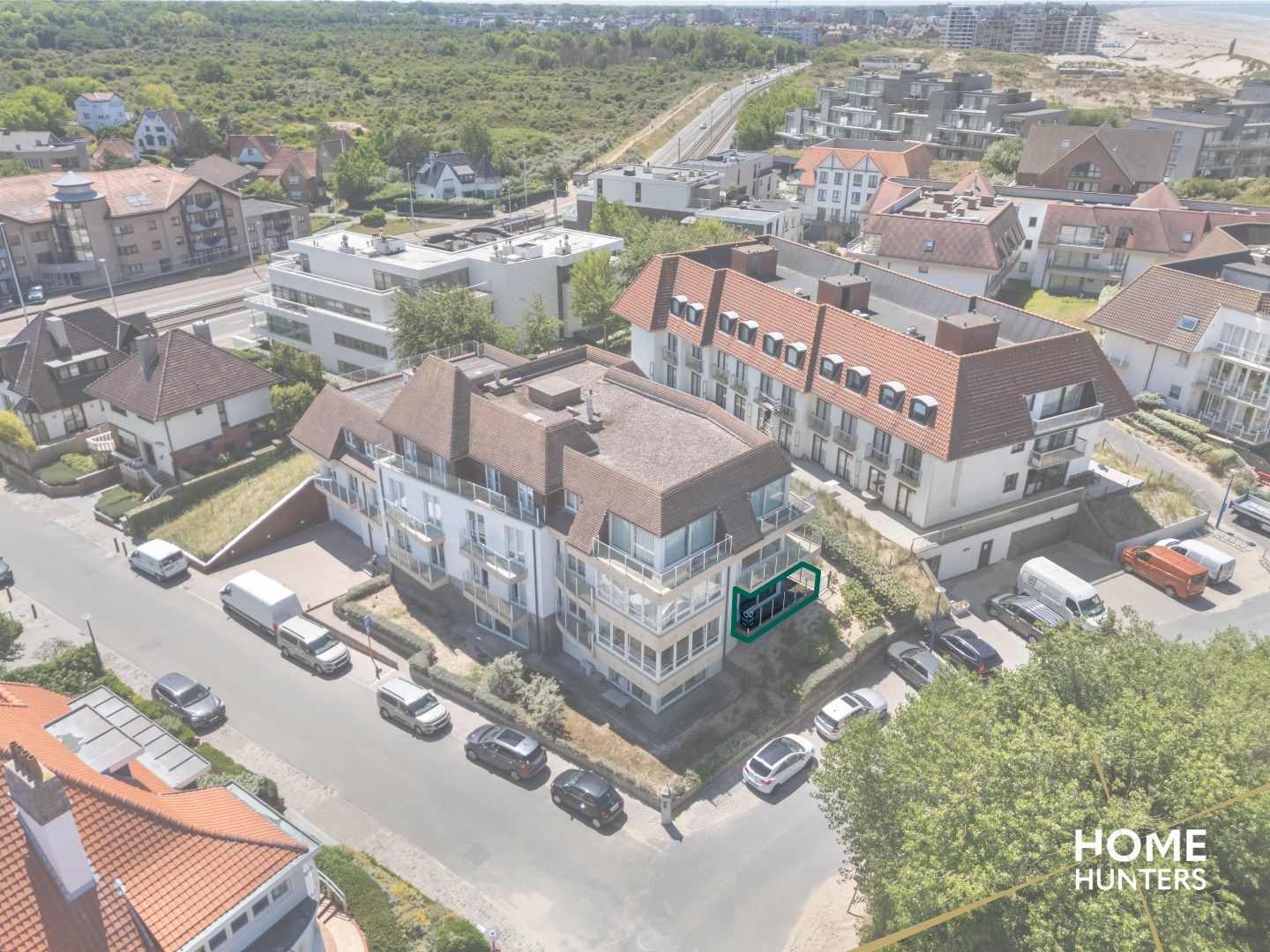 Uniek 2 slaapkamer appartement met zicht op zee en duinen foto 24