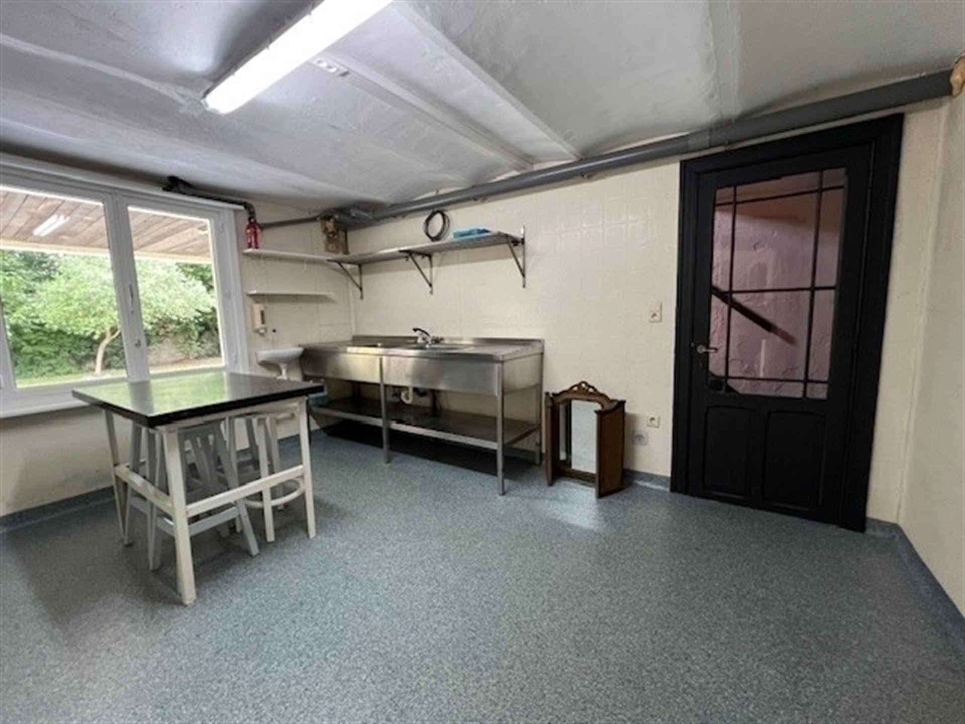 Karakterwoning met 5 slpks, autostaanplaats en grote tuin! foto 20