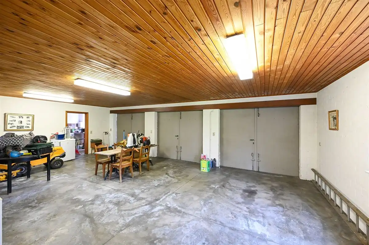 Villa opi perceel van ca. 5.300 m² in Kapellenbos foto 28