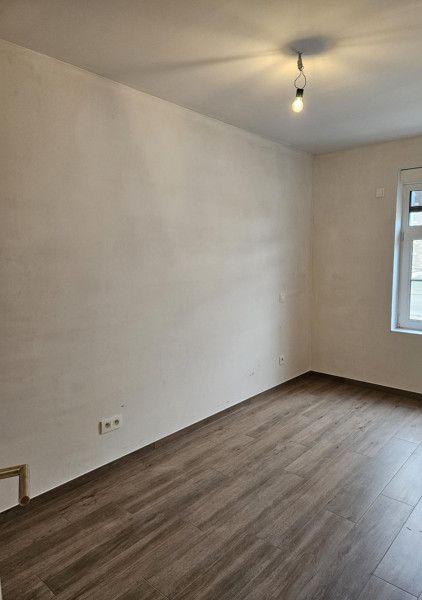 Nieuwbouw, gelijkvloers appartement met 2 slaapkamers en garage foto 8