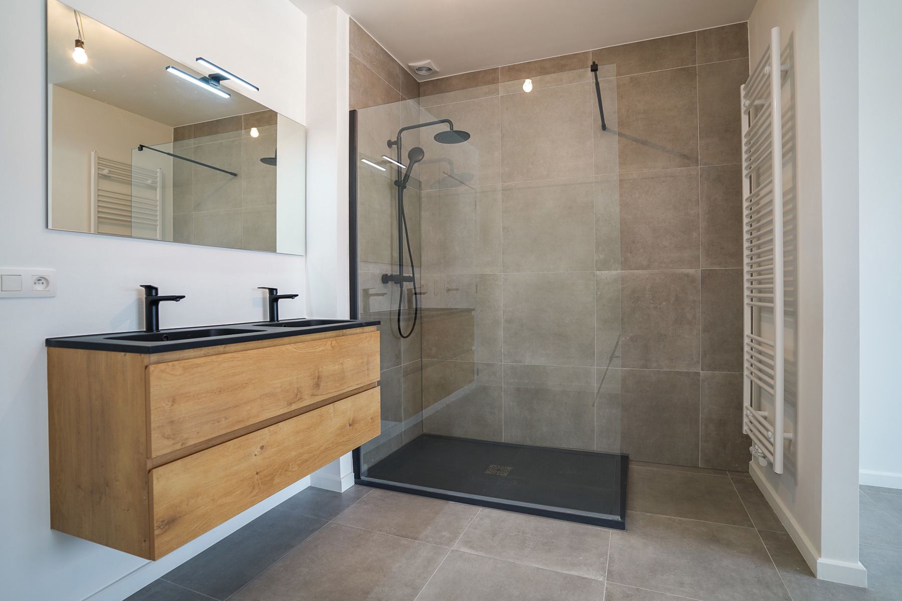 Modern appartement in het dorpscentrum van Londerzeel foto 12
