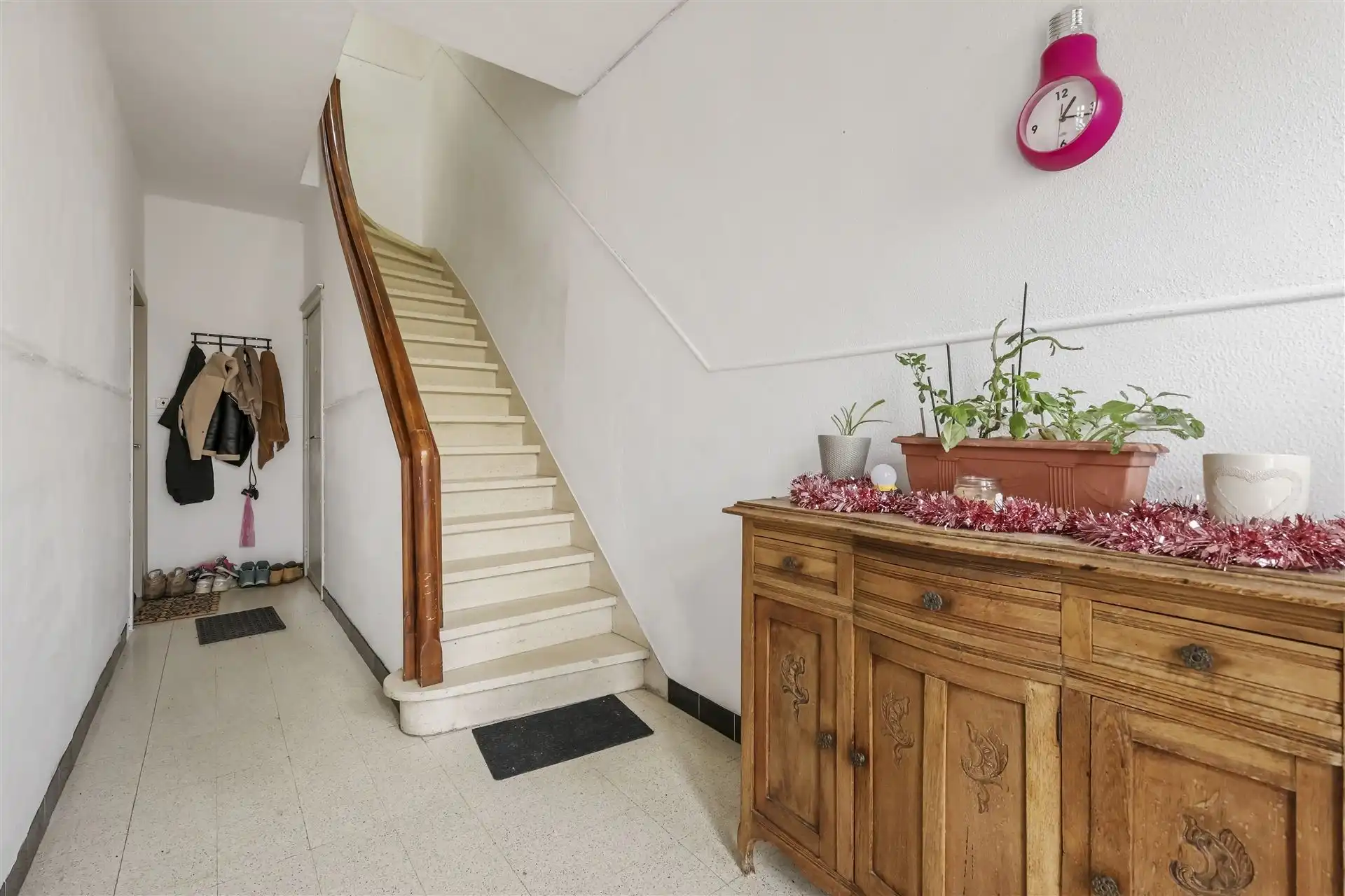 ZONNIG / LAGE ALGEMENE KOSTEN  foto 21