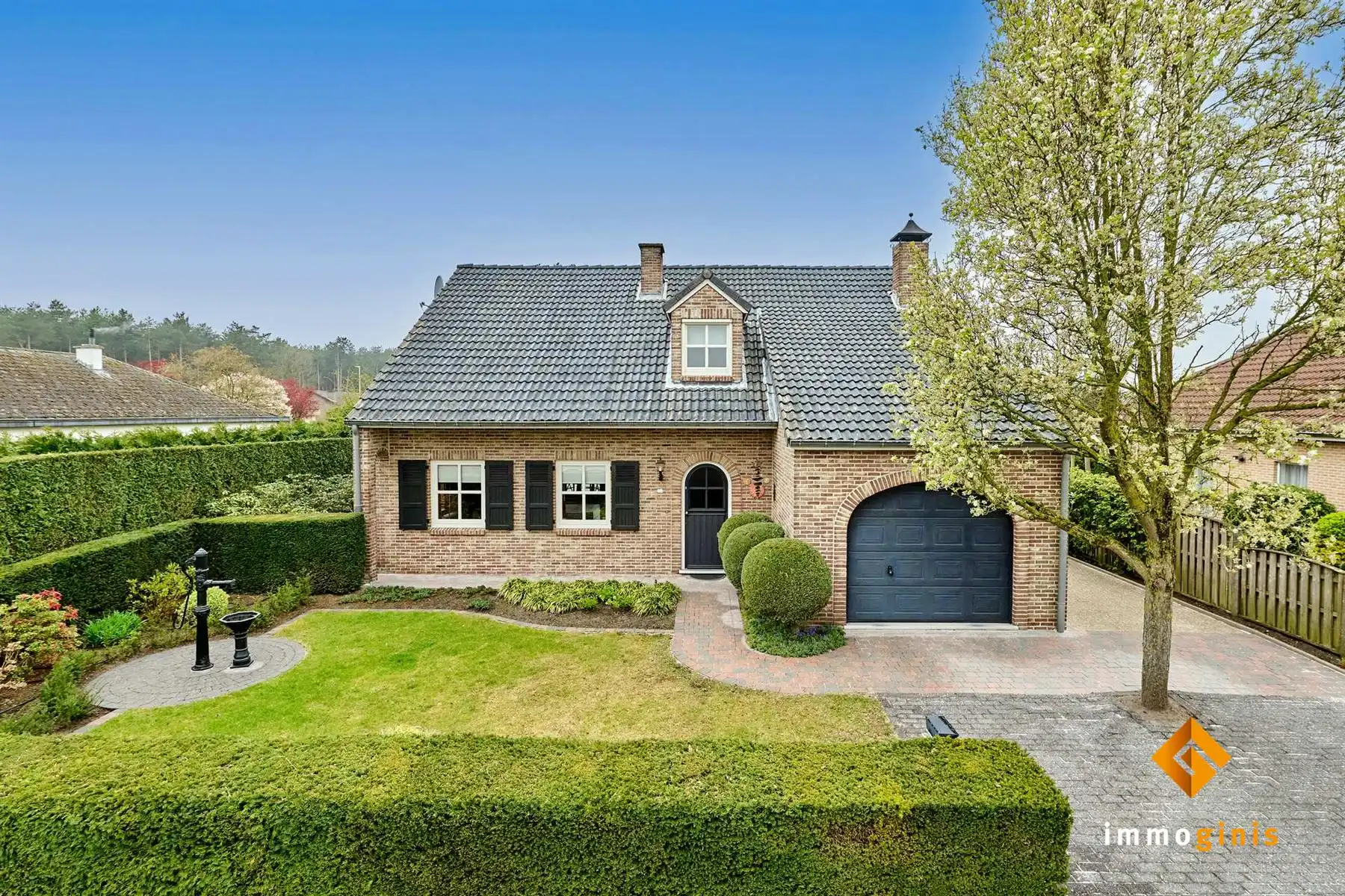 Verrassend ruime woning met 5 slaapkamers en een vrijstaand bijgebouw van 95 m²! foto 25