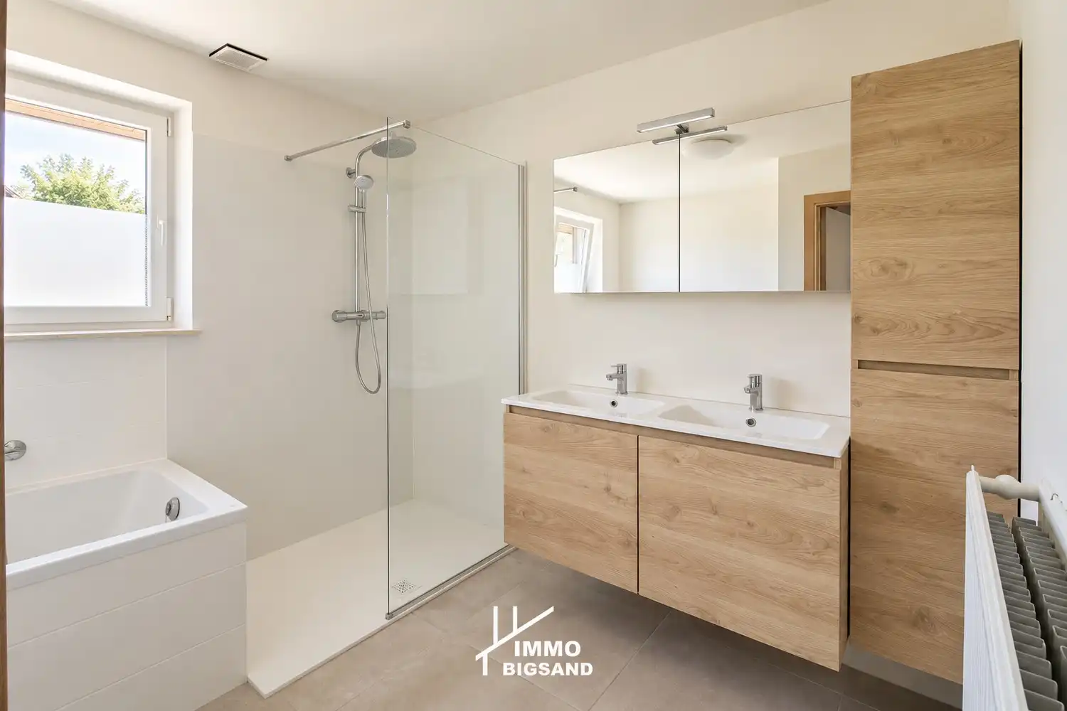 Halfopen nieuwbouwwoning te koop in rustige woonwijk met 4 slaapkamers (mogelijkheid 5 slaapkamers) foto 15