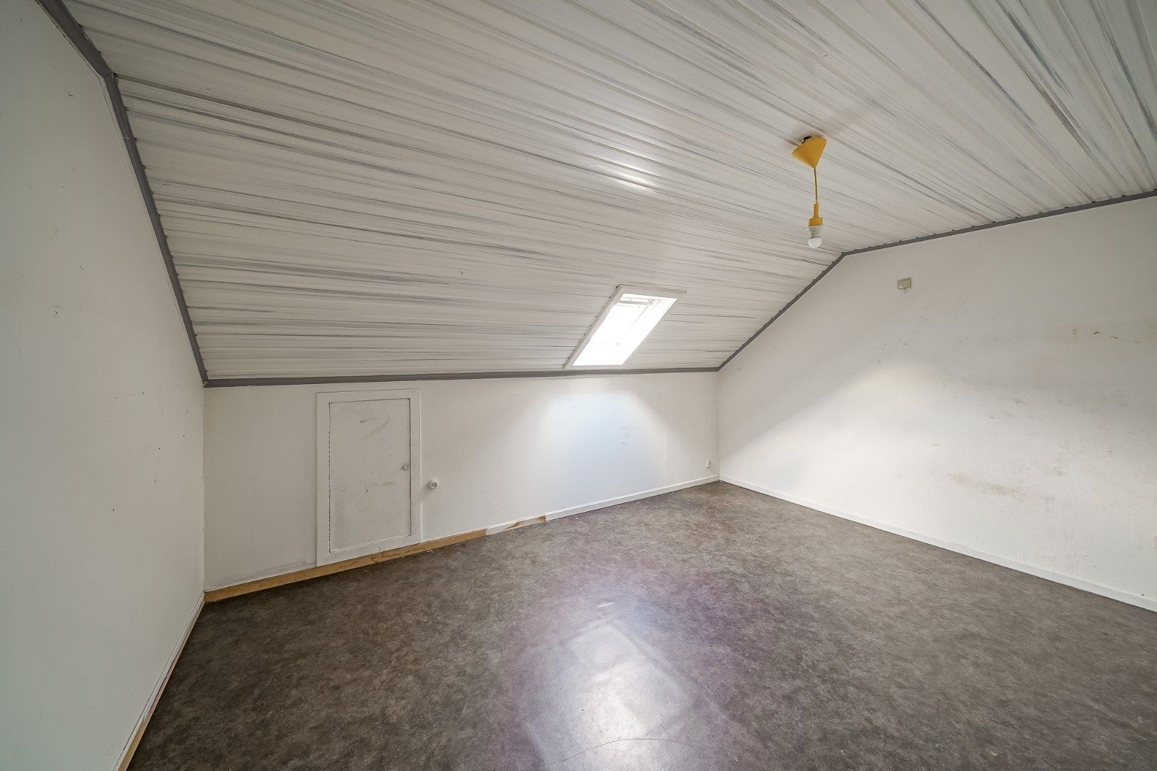 Te renoveren gezinswoning met potentieel! foto 15