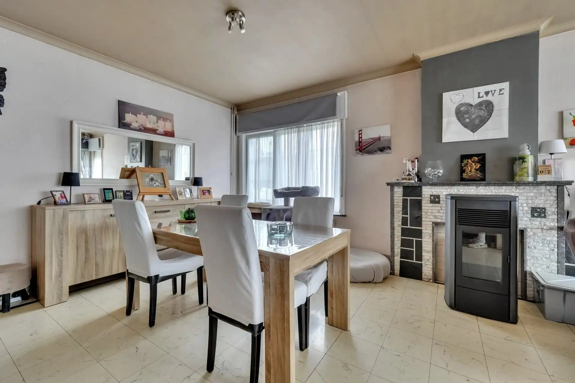 Gezellige bungalow  met tuin op rustige locatie foto 3