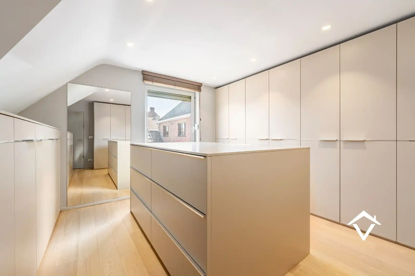 Alleenstaande woning met polyvalent bijgebouw te Zedelgem  foto 25