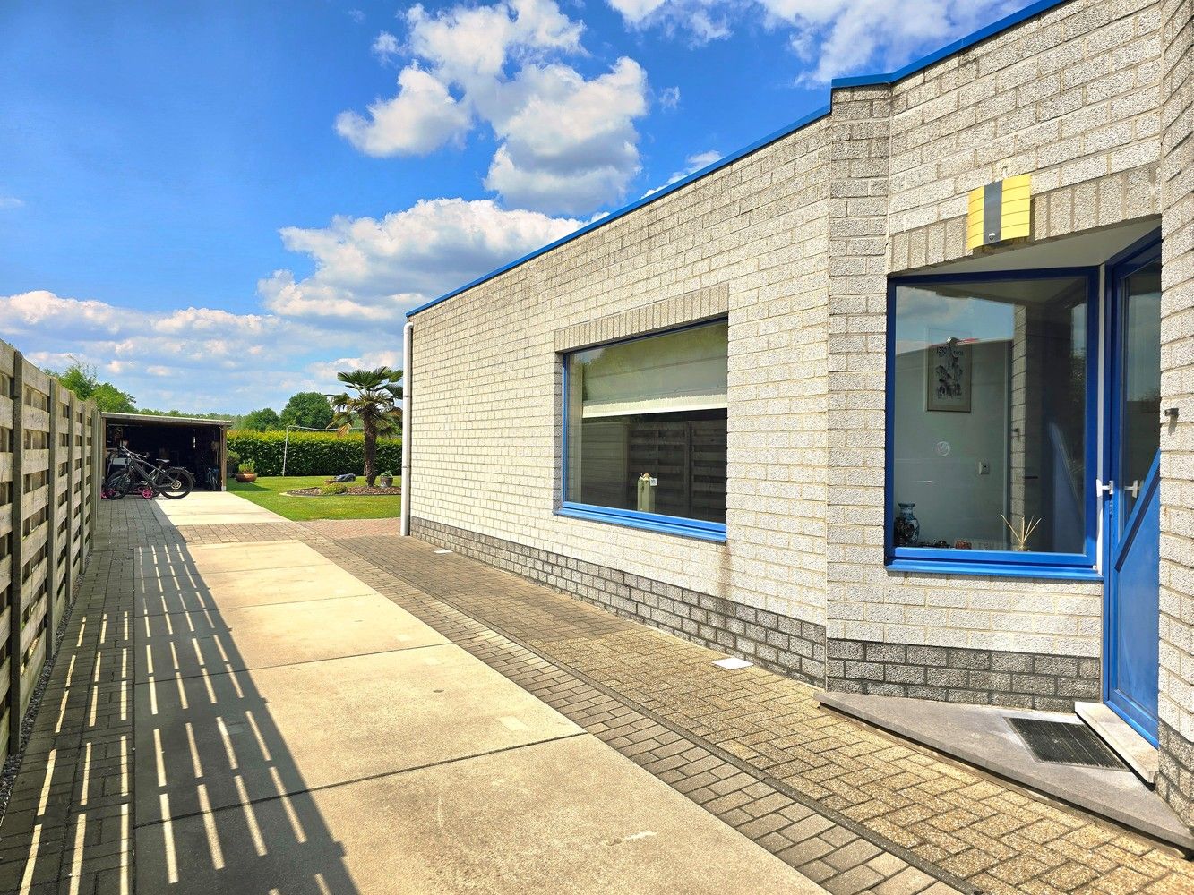 TE KOOP: WINKEL / TOONZAAL 386 m² met ruime woonst ( momenteel "FIETSEN GAETHOFS" ) – ideale investering op toplocatie! foto 15