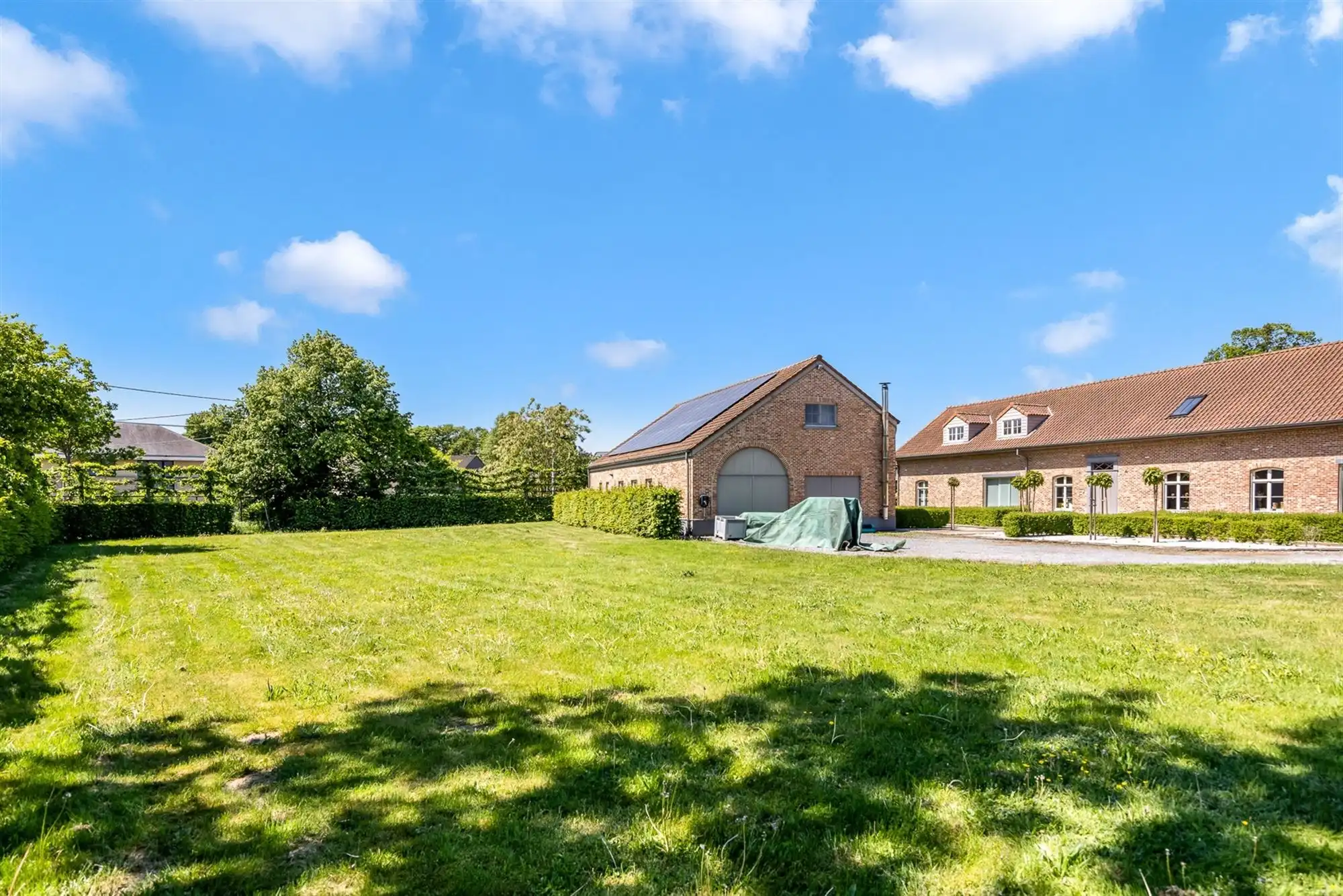UNIEK EIGENDOM TE PAAL OP PERCEEL VAN MAAR LIEFST 1,2 HECTARE foto 5