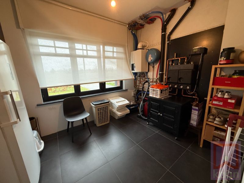Gerenoveerde vrijstaande woning op 2880m²! foto 10