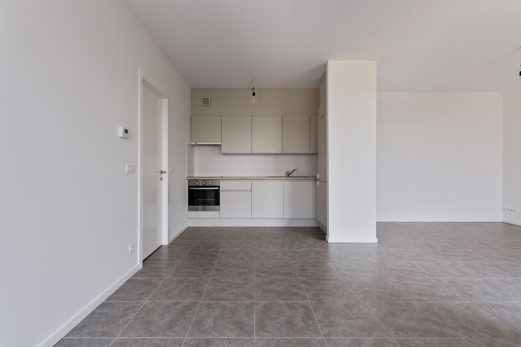 OPTIE Recent appartement met 2 slaapkamers en terras foto 9