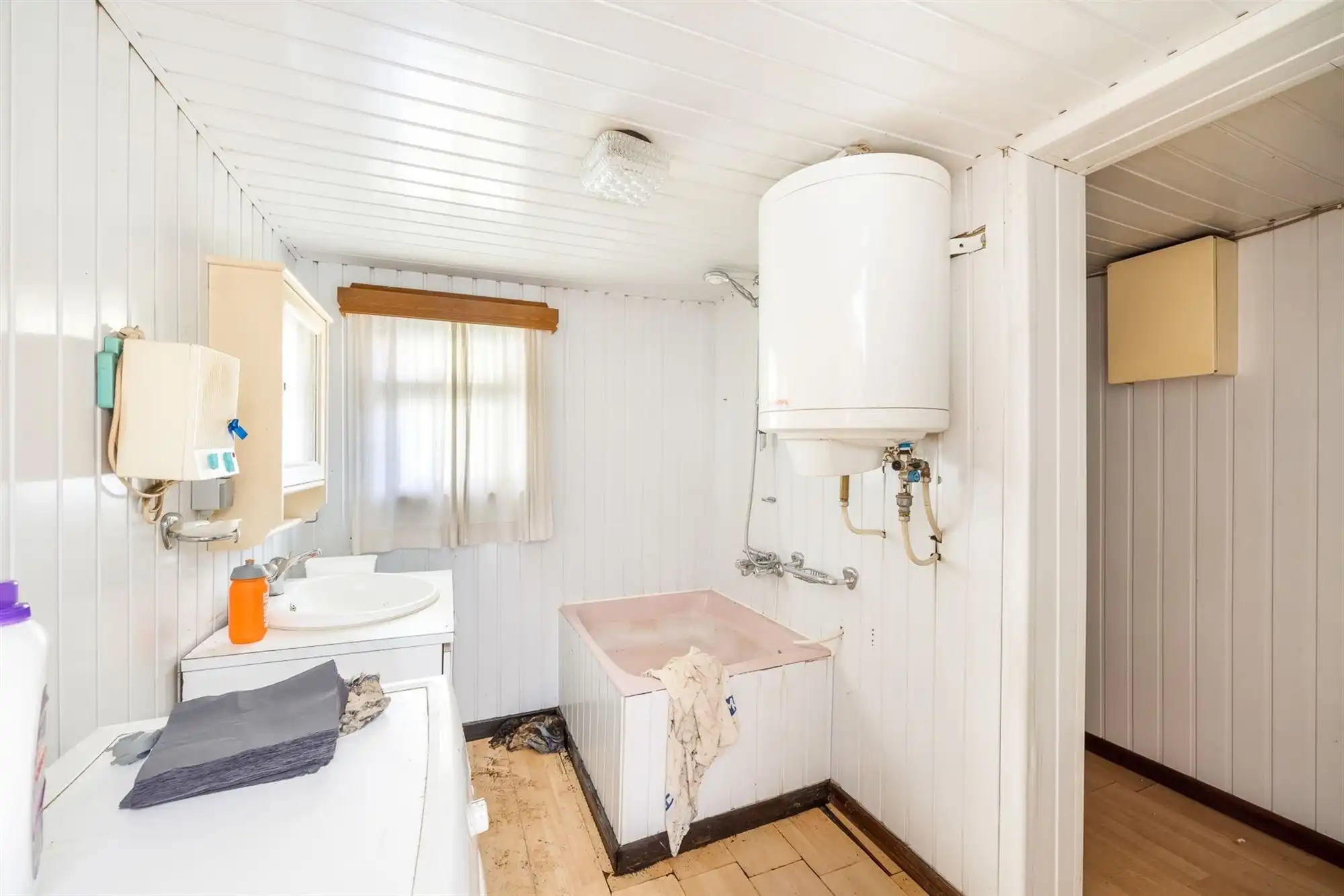 UNIEKE TE RENOVEREN KARAKTERVOLLE LANGGEVELHOEVE UITERST RUSTIG GELEGEN TE OOSTHAM foto 19