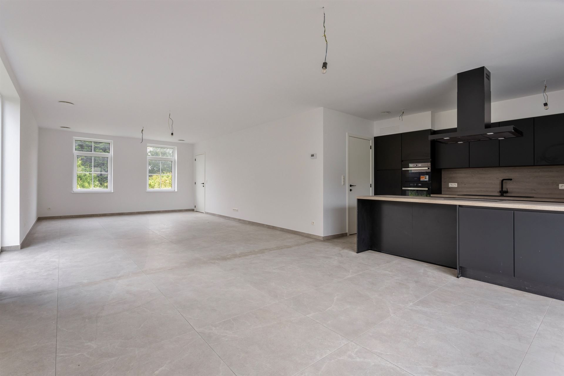 Nieuwbouw van 320 m² met 6 slpk - 2 badk  foto 7