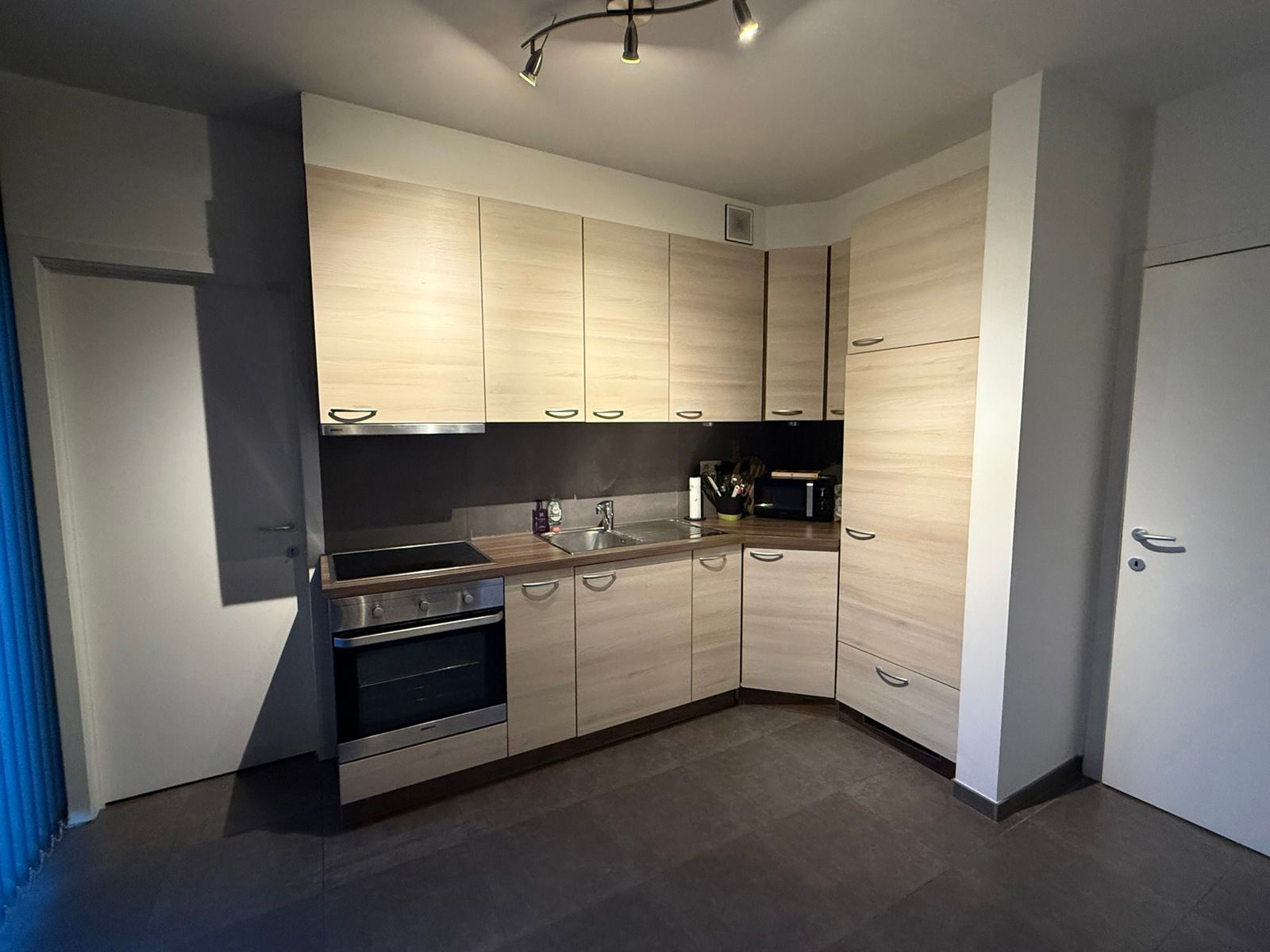 Instapklaar éénslaapkamer appartement met staanplaats in centrum Ingelmunster foto 3