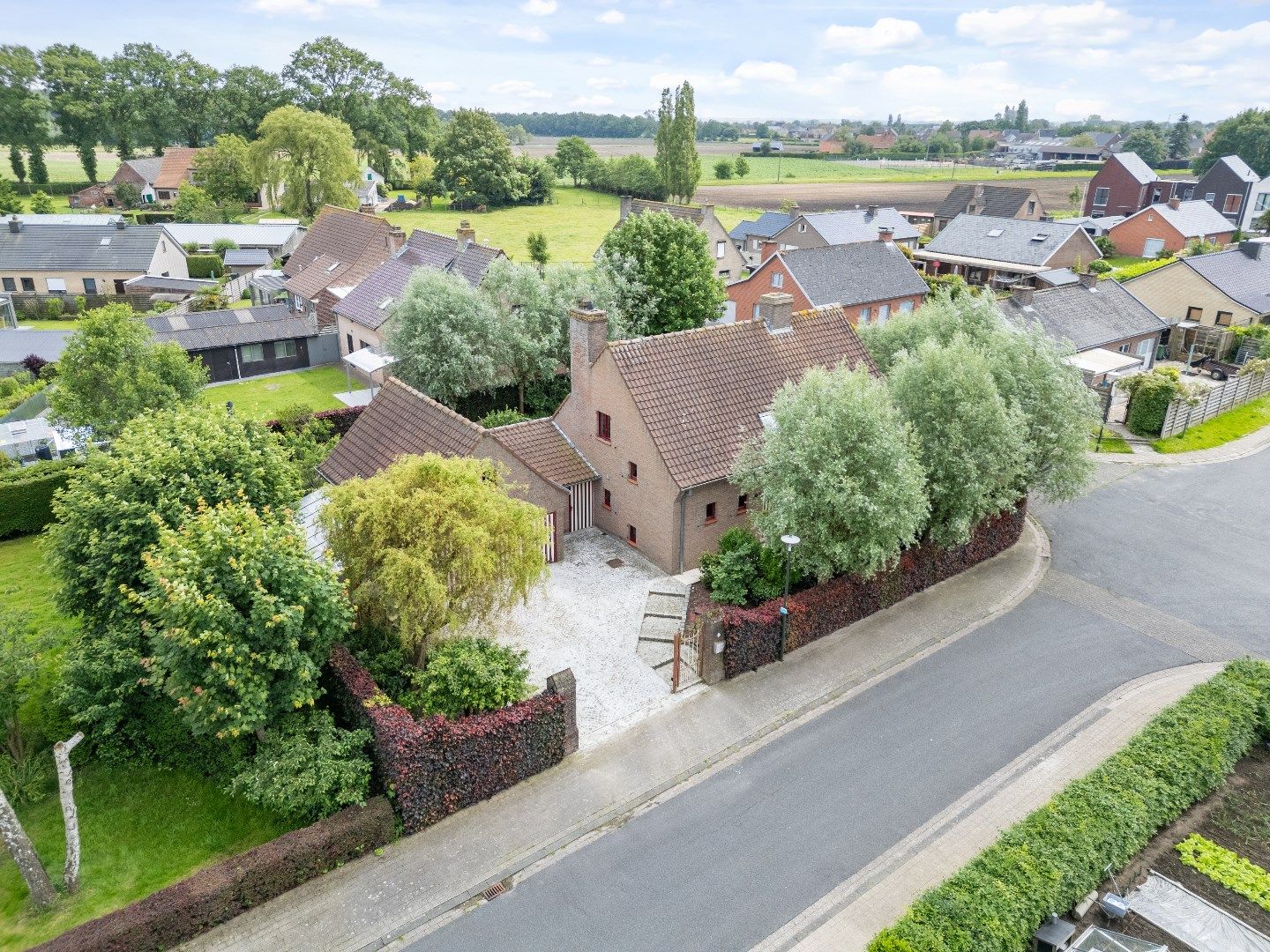 Stijlvolle villa op mooi hoekperceel (751 m²), Torhout foto 2