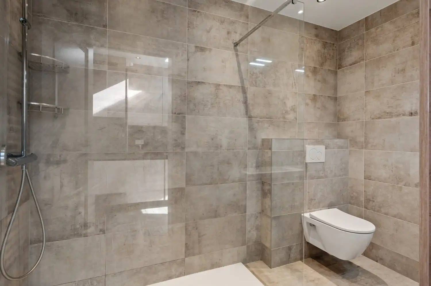 Ruime, centraal gelegen woning met 4 slaapkamers en stadstuin te Lier foto 17