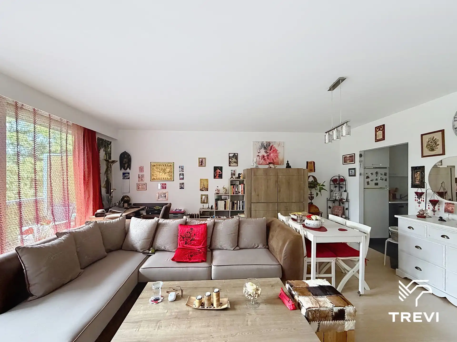 Mooi appartement met 1 slaapkamer en terras foto 2