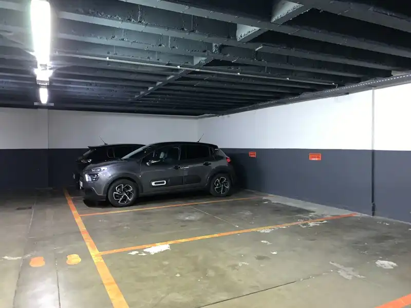 Instapklaar handelsgelijkvloers Te Huur en Te Koop foto 37