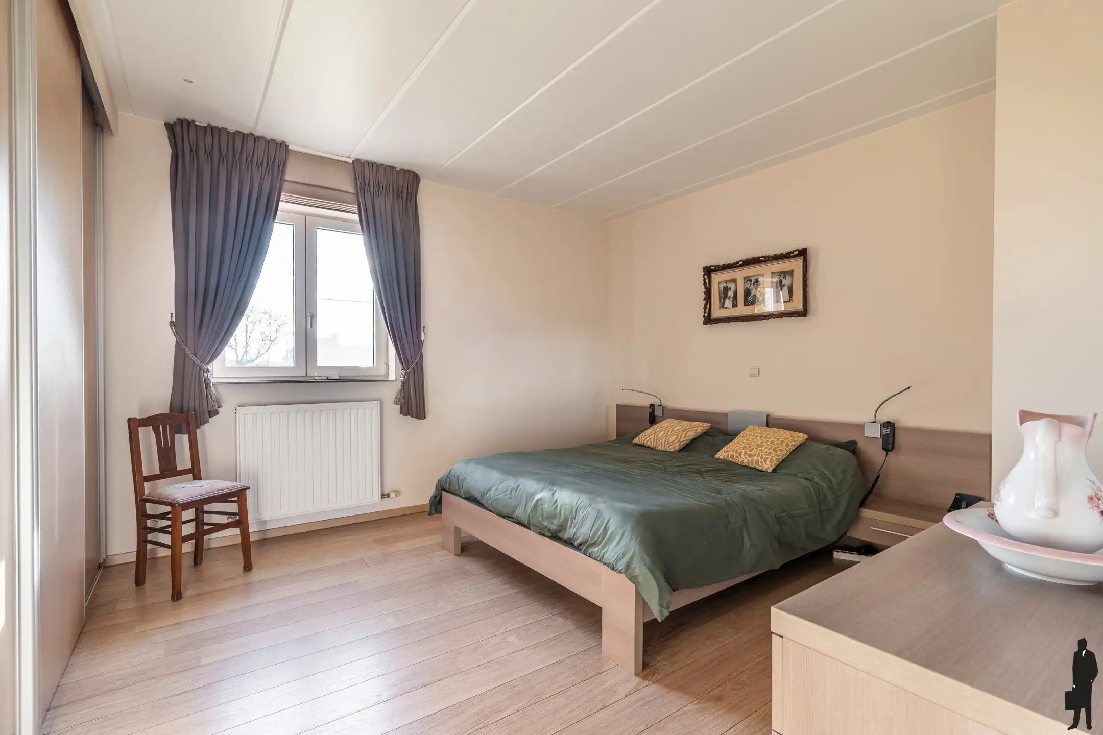 Landelijk gelegen woning in Minderhout op ca 9.000 m² grond foto 37