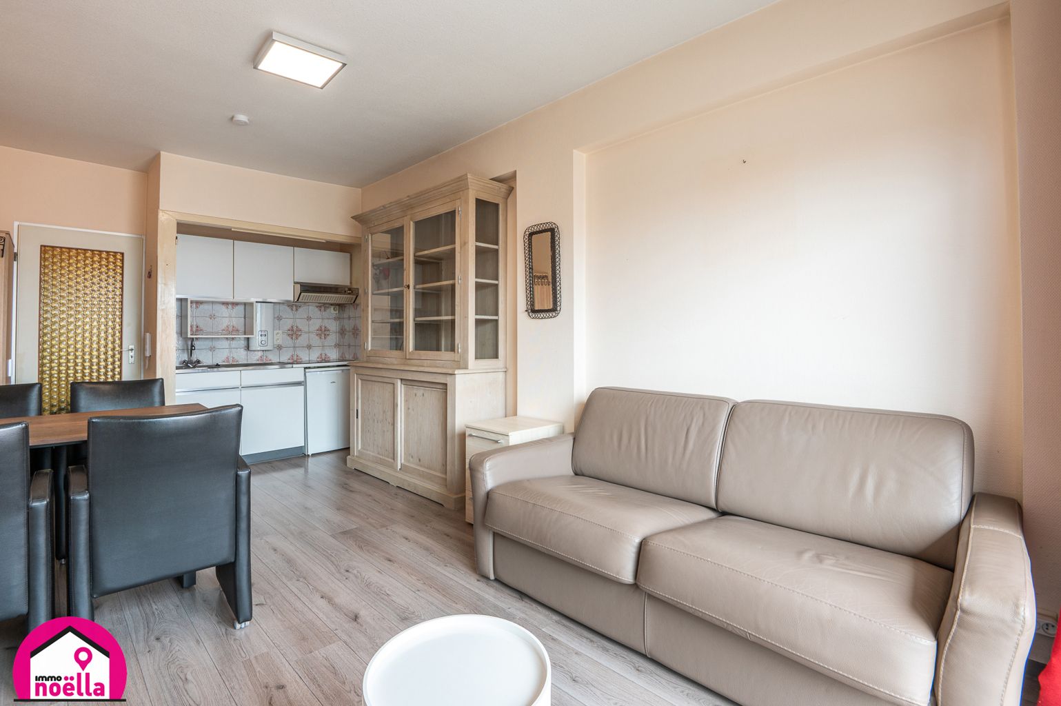 Te koop: charmante studio te Westende! foto 2