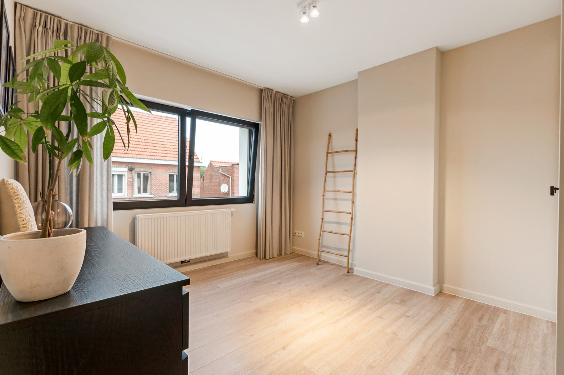 Charmant, stijlvol en hedendaags wonen op toplocatie foto 14