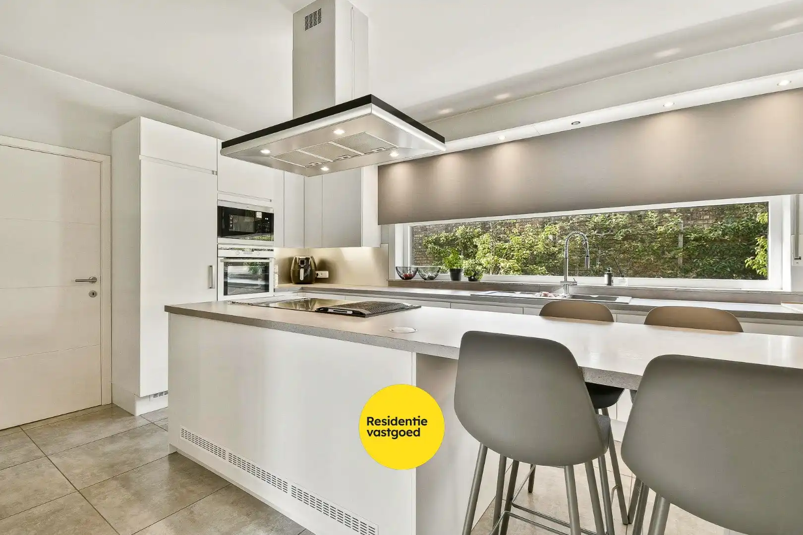 Instapklare en alleenstaande bungalowwoning foto 10