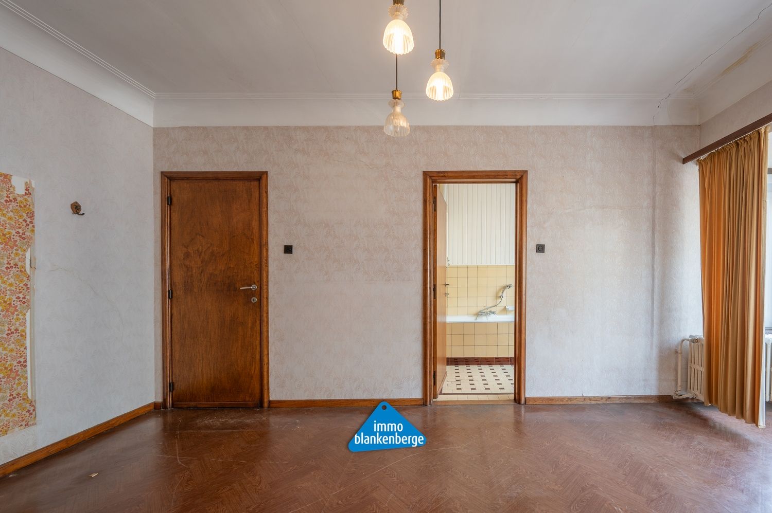 Ruime Bel-etagewoning op een Steenworp van Zee, Strand en Duinen foto 11