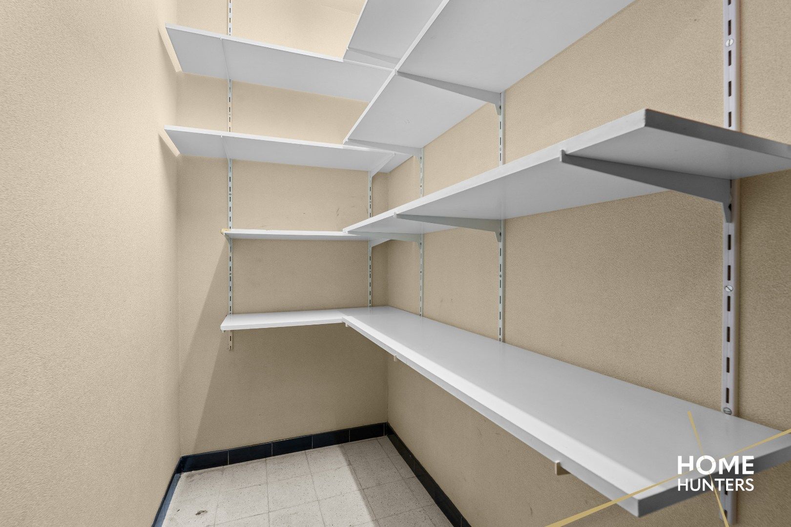 Appartement met 3 slaapkamers en een adembenemend zicht over Ieper foto 22
