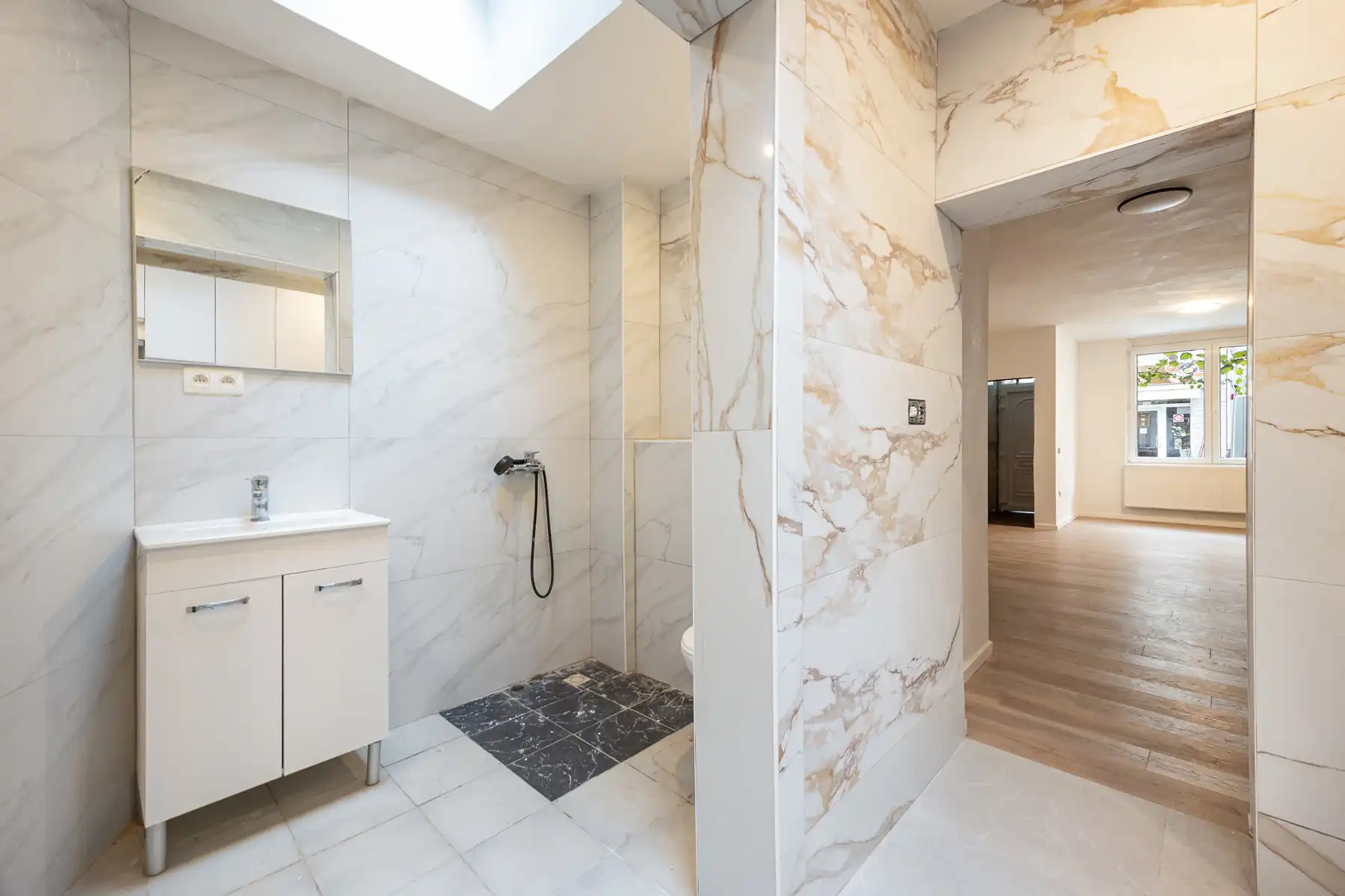 Leuke woning met veel potentieel foto 4