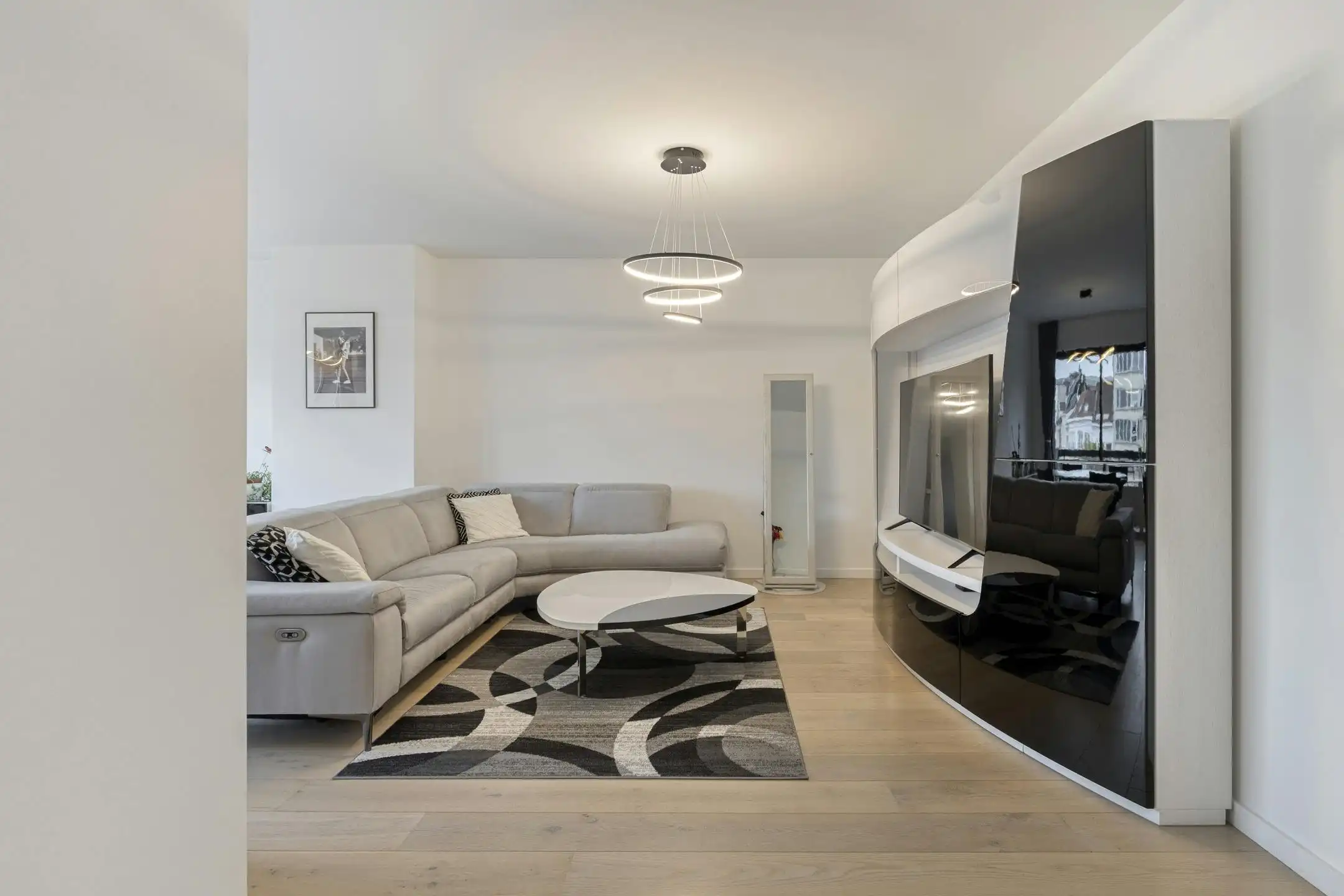 Stijlvol appartement met terras te koop Antwerpen foto 14