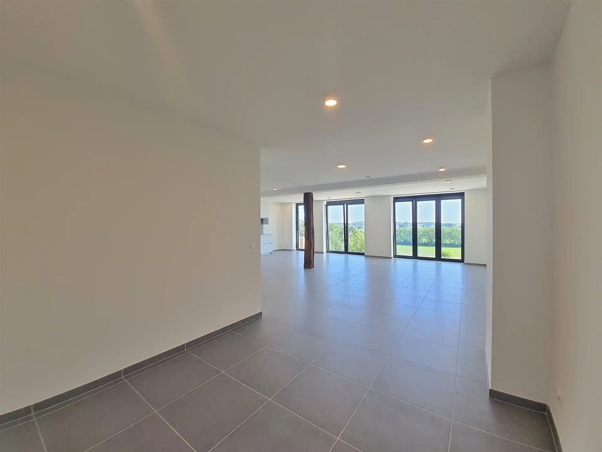 Nieuwbouw woning met 3 slaapkamers en tuin op toplocatie foto 9