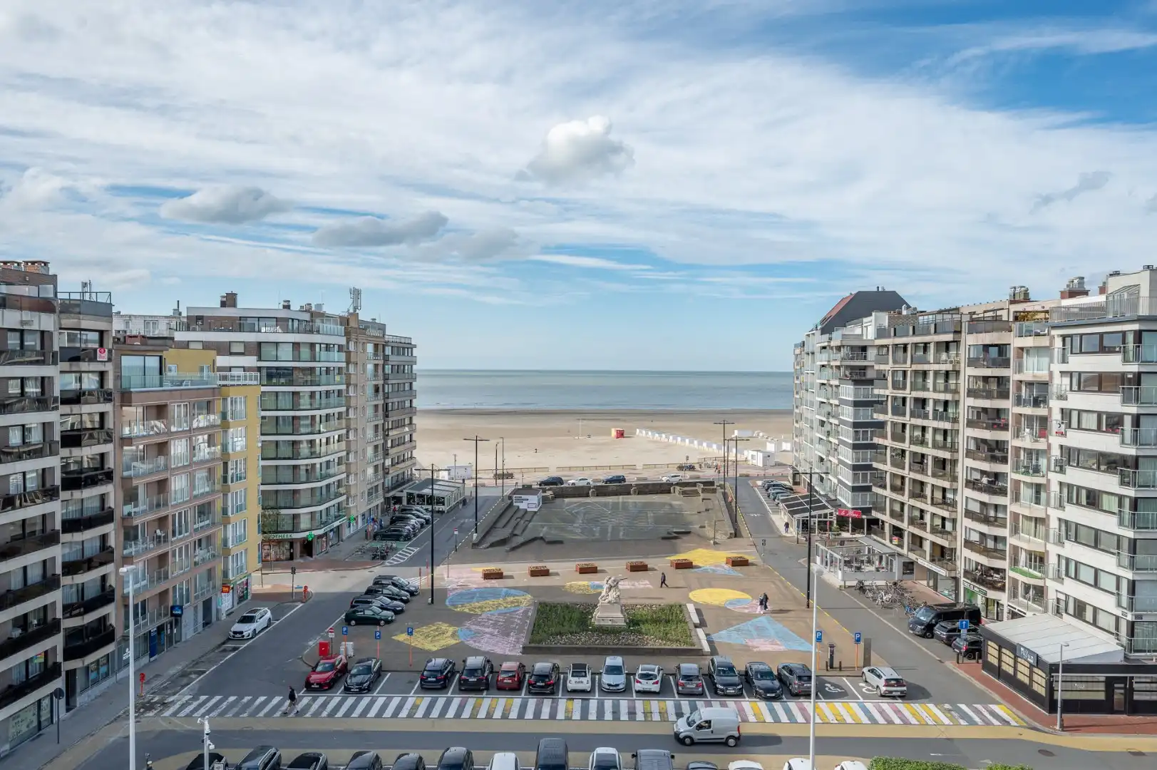 Heldentoren - Duplex genietend van een panoramisch zicht op de kust foto 5