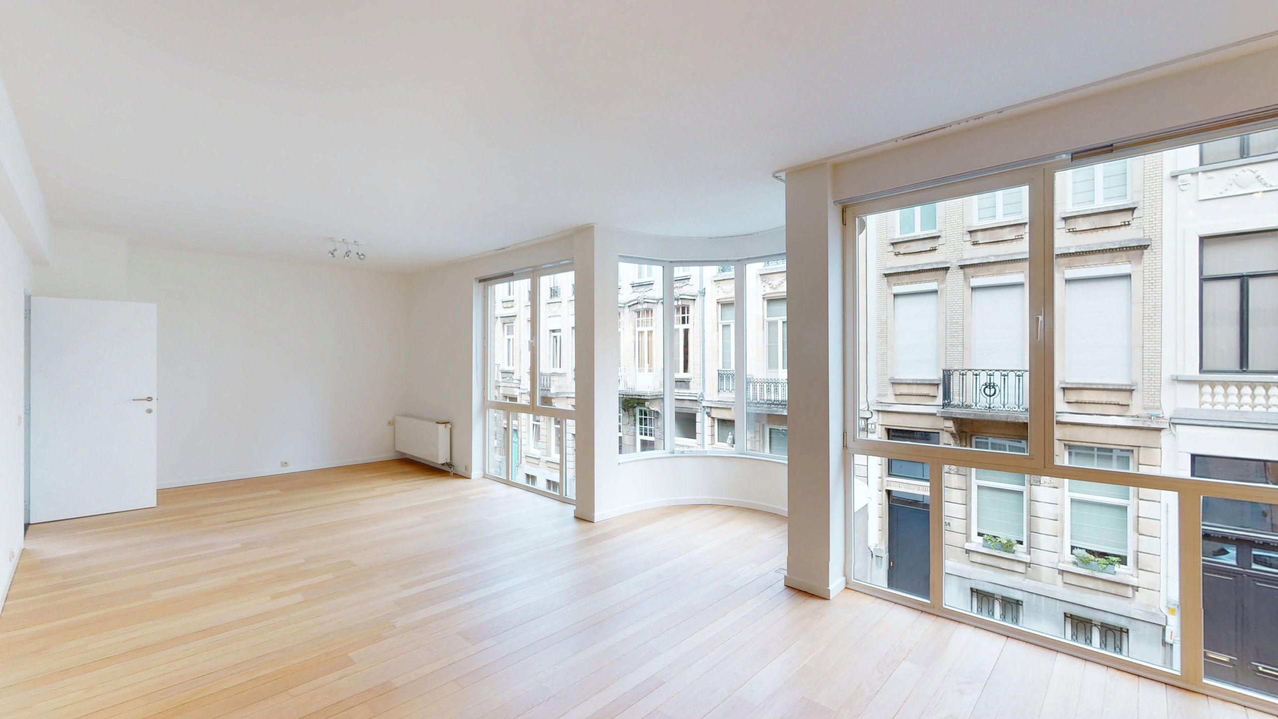 Royaal appartement met 3 slaapkamers nabij het Albert park foto 2