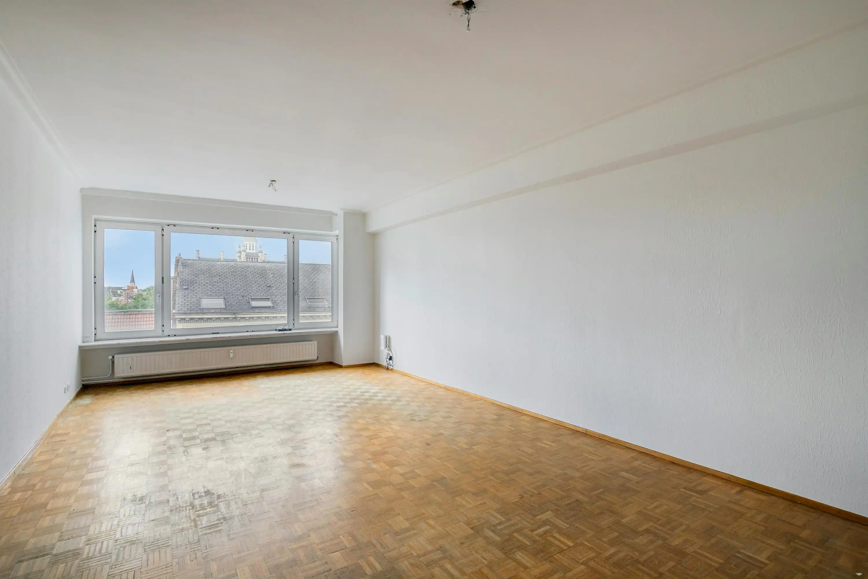 Drie slaapkamer appartement van 118 m² te koop in Borgerhout foto 3