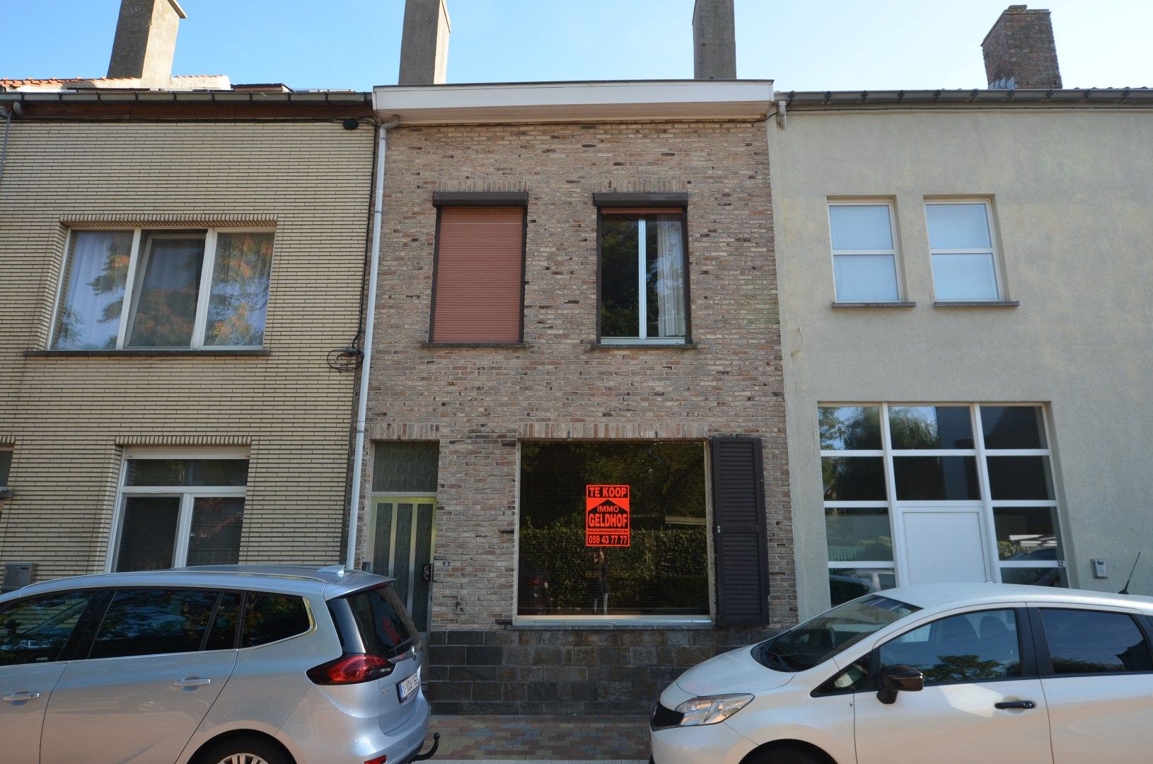 Te renoveren woonhuis met tuin  foto {{pictureIndex}}